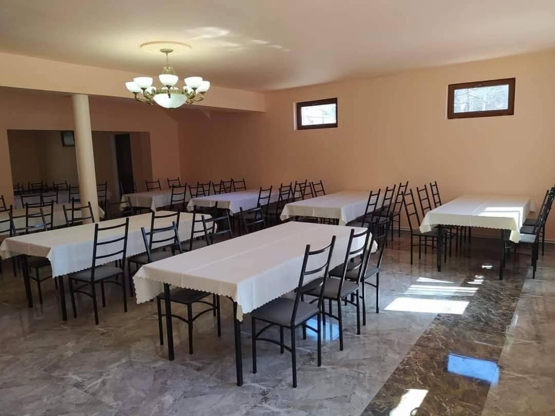 Tigris Dilijan Hotel Buitenkant foto