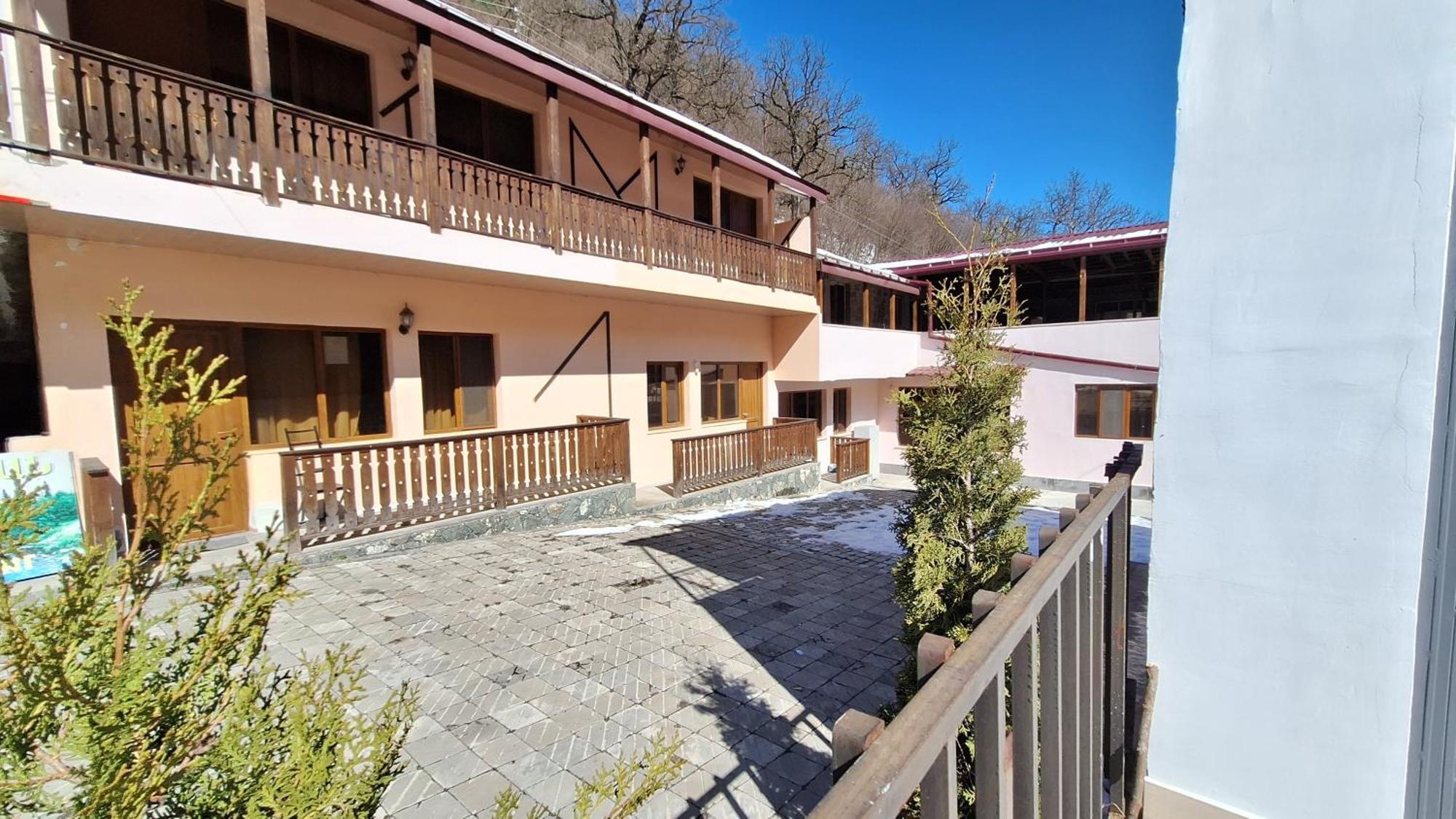 Tigris Dilijan Hotel Buitenkant foto